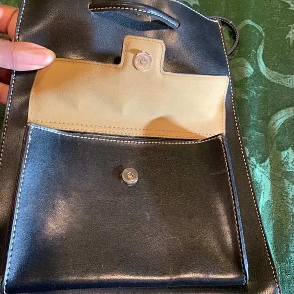 Mondani New York Black Simulated Leather Backpack...NWOT - Picture 8 of 12